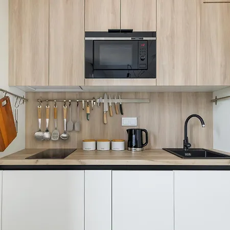 Shellter 117 H - By Jantar Daire *