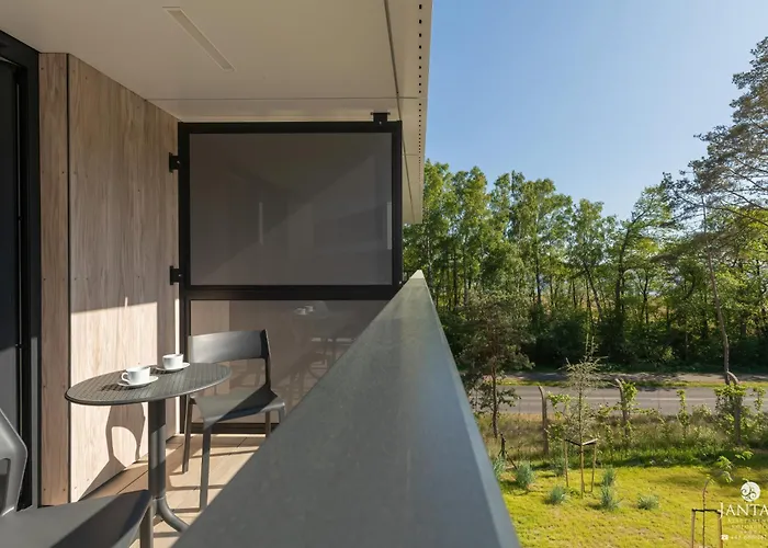 Shellter 117 H - By Jantar *