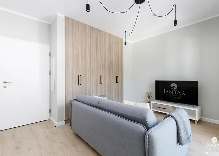 Shellter 117 H - By Jantar *