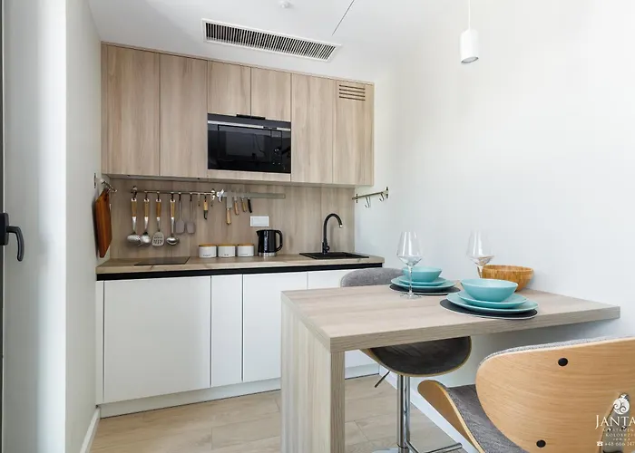 Shellter 117 H - By Jantar *