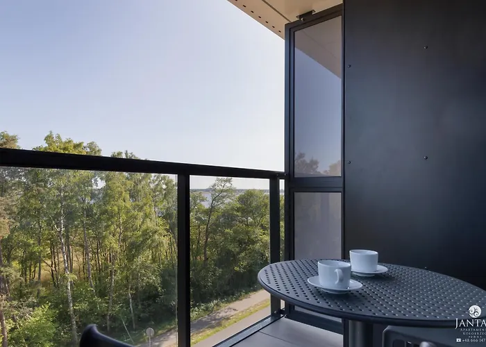 Shellter 117 H - By Jantar