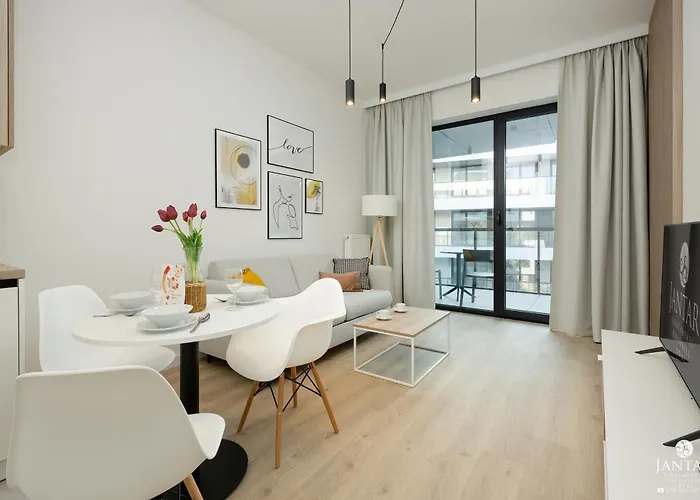 Shellter 117 H - By Jantar